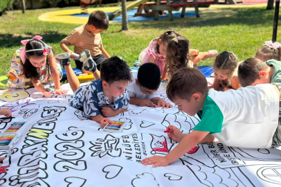 Bursa Nilüferli minikler karne heyecanı yaşadı
