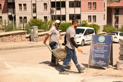 Manisa Akgedik'te üstyapı çalışmaları sürüyor